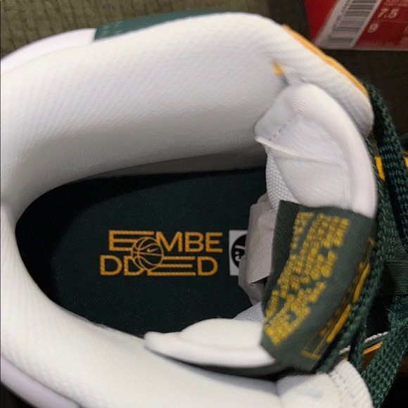 Nike Green and Yellow High-Top Sneakers - Picture 6 of 6